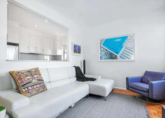 Bondi Getaway - Parking And Walk To The Beach